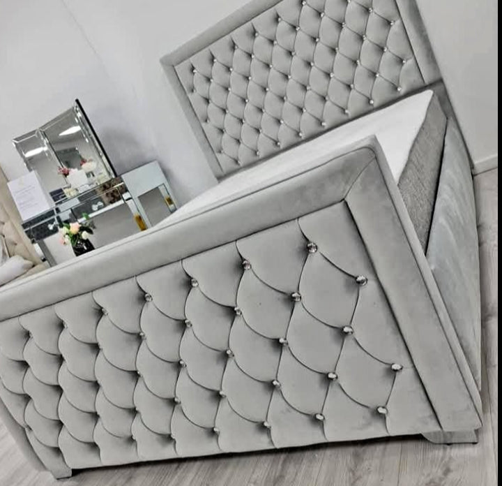 Hilton Bed - Luxury Tufted Bed Frame