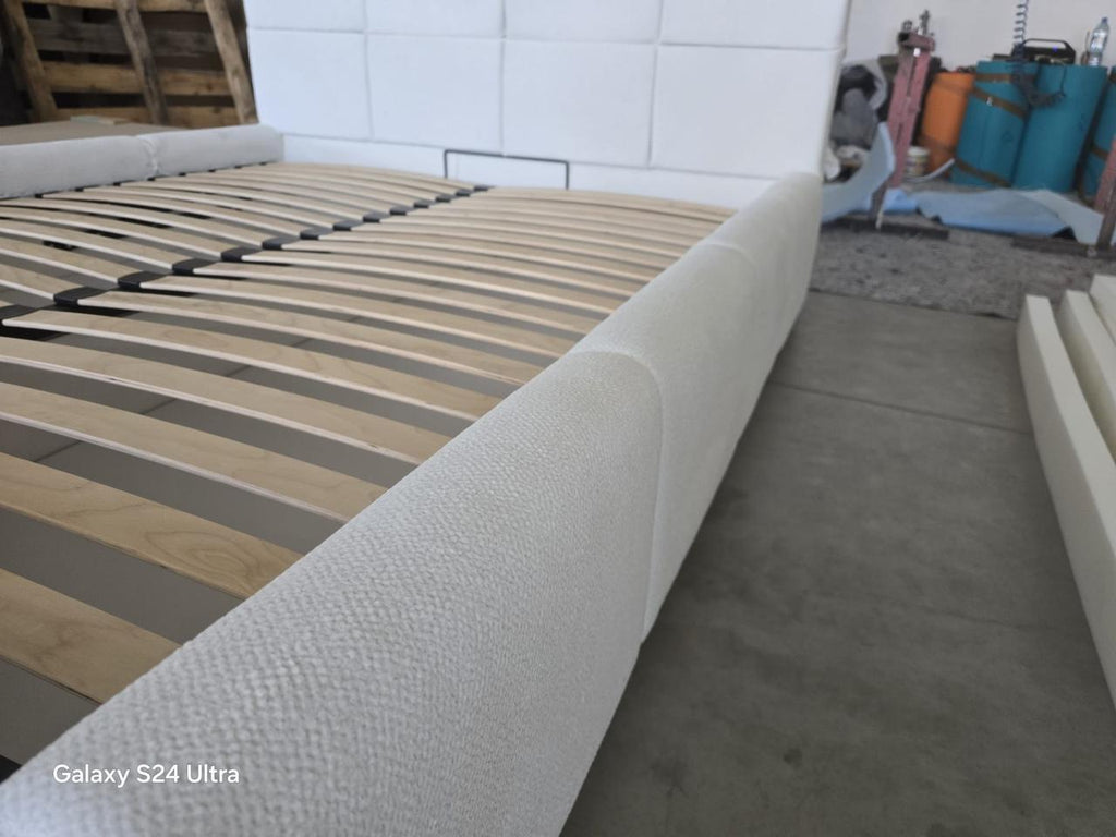 Bubble Bed with Mattress & Gaslift Storage