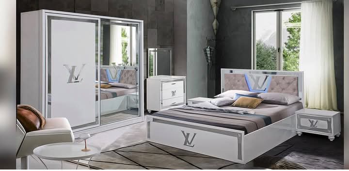 Luxury Bedroom Furniture Set – Super King Size with Wardrobe and Dressing Table